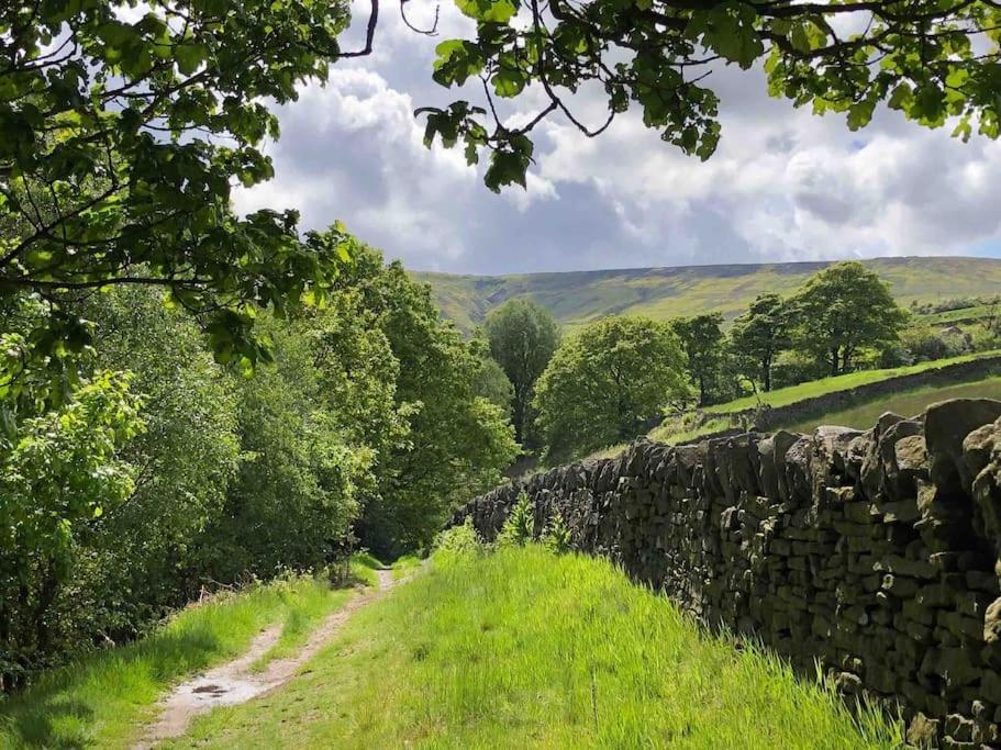 Malkin Wood Studio - 15 Min Walk To Holmfirth Centre Dış mekan fotoğraf